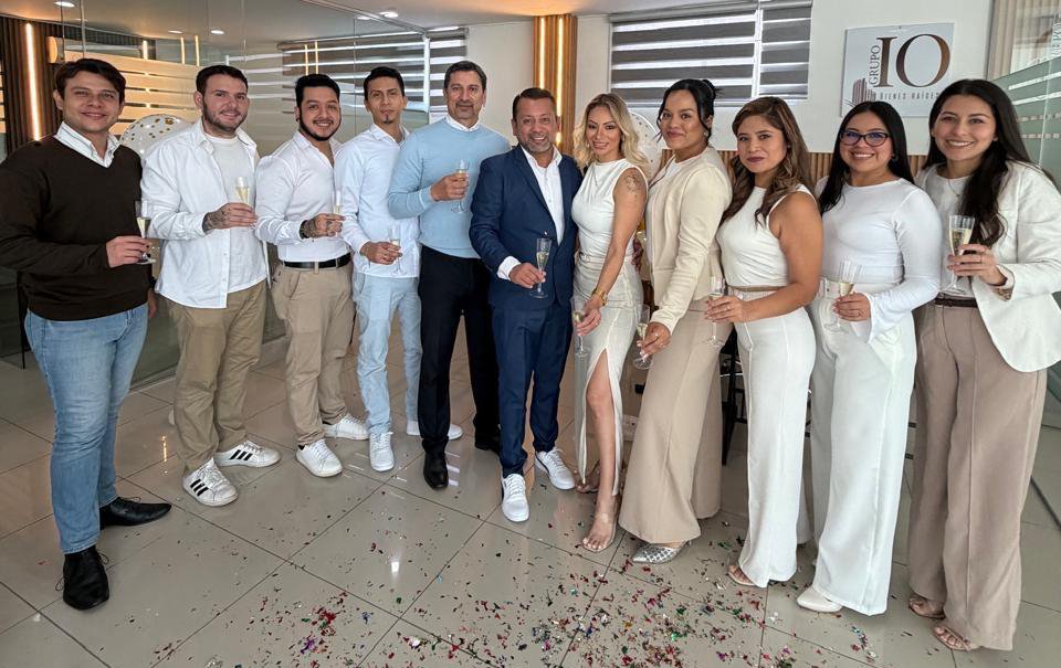 Equipo de Grupo IO